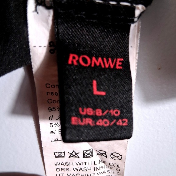 Romwe Beautiful Disaster Skeleton Graphic Off Shoulder Crop Top Black Large - Picture 6 of 7